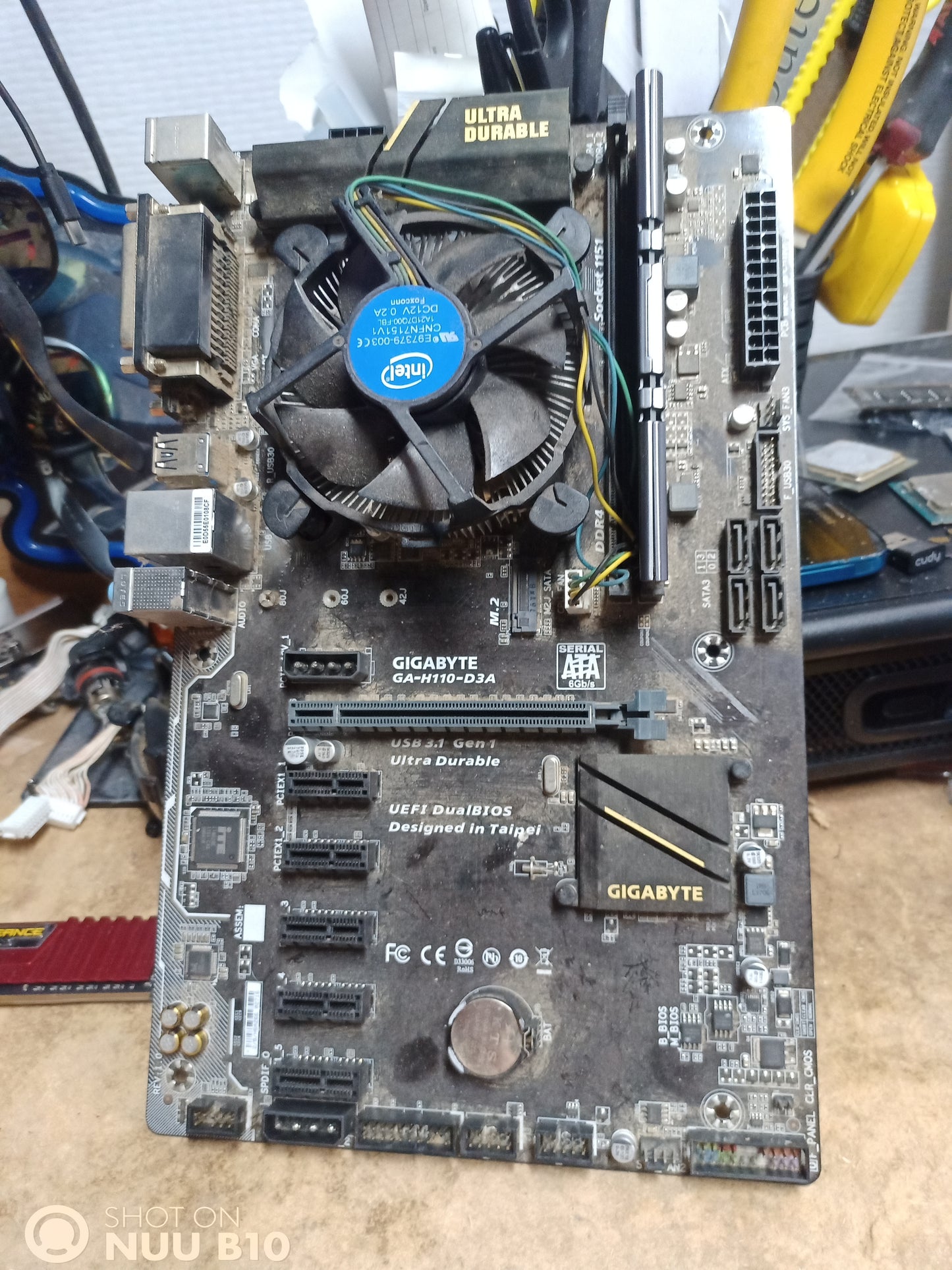 GA-H110-D3A Cpu ram cooler combo