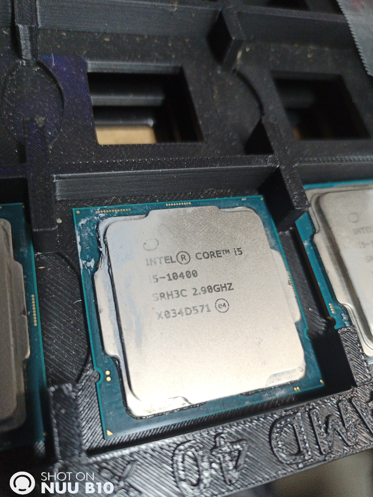 Intel i5 10400