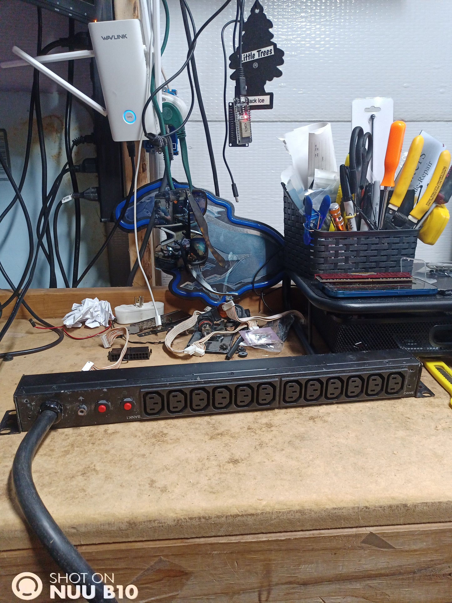 30amp 240v pdu cyber power
